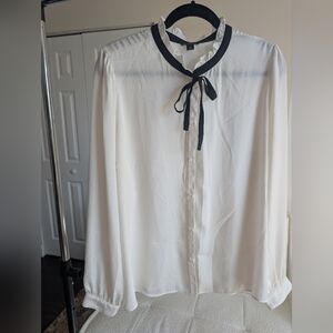 Ann Taylor Factory White Top Blouse with Black Collar Tie Detail Size XL
